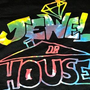 Jewel house graphic tee